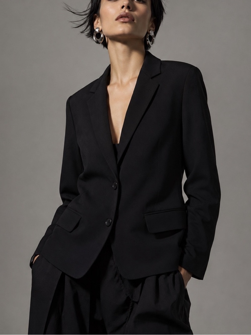 Banana Republic Black Two-Button Tailored Blazer Jacket Stretch Womens Size 4